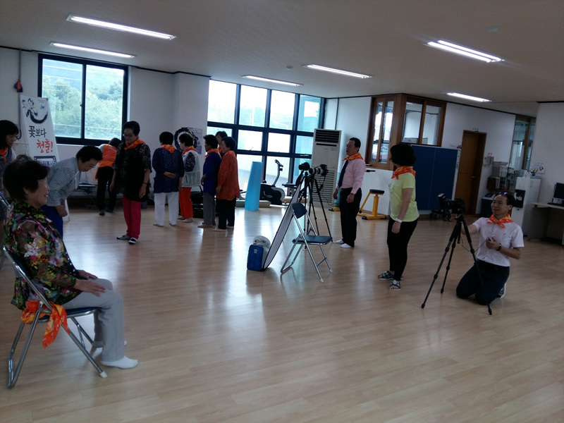 180906 은현,남면 희망나눔터-감동사진찍기 10.jpg