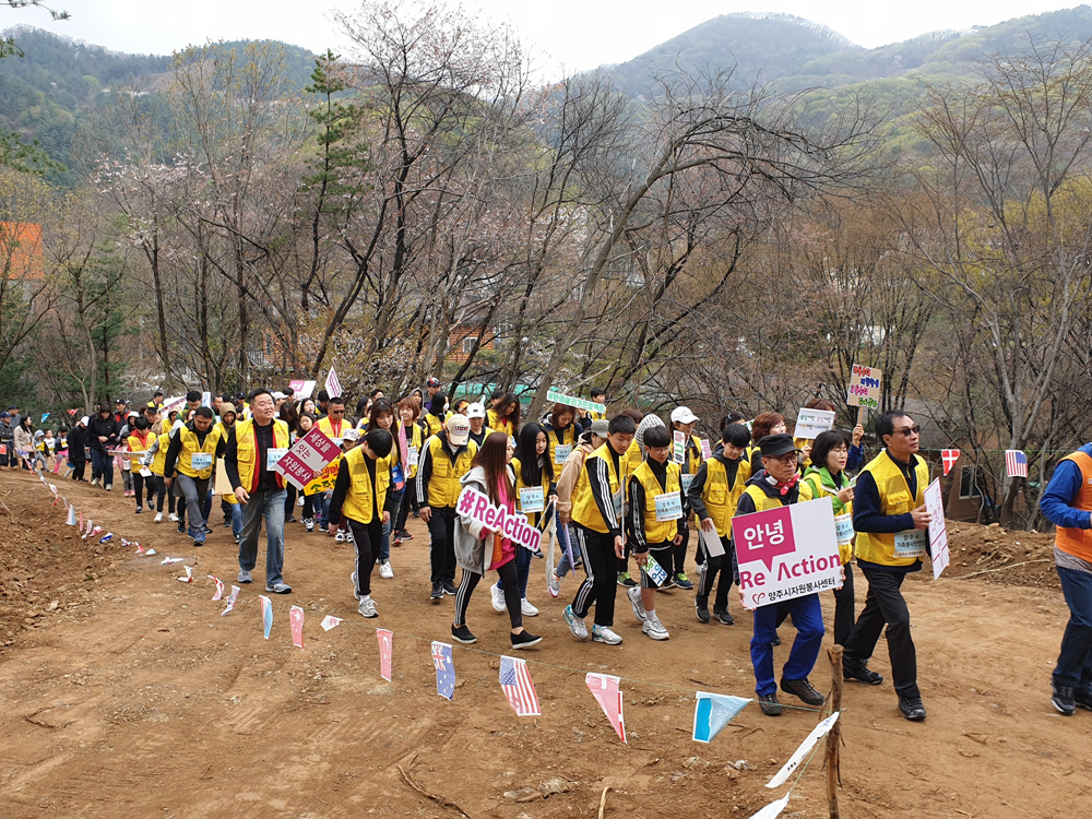 190421 가족봉사단연합생명사랑캠페인 (5).jpg