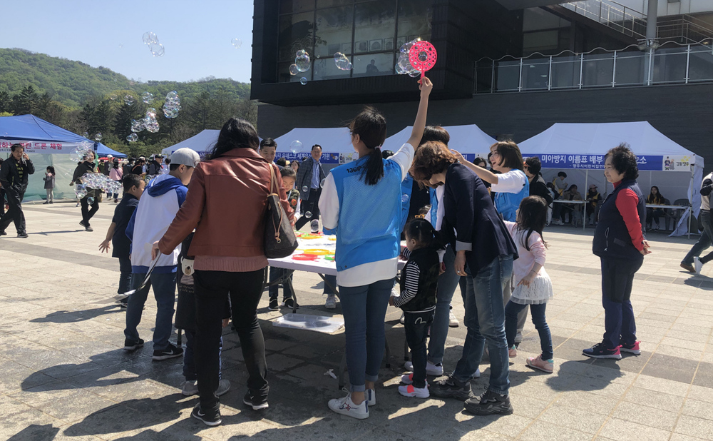 190426 자원봉사홍보데이-왕실축제 (3).jpg