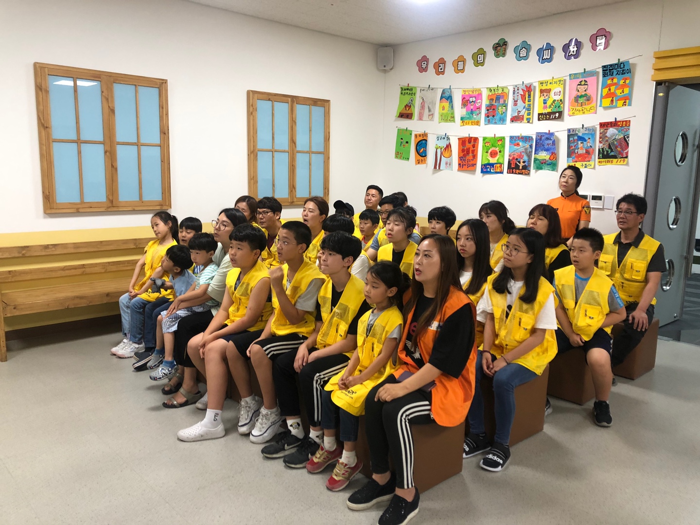 190720 13기가족봉사단안전체험관 (5).jpg