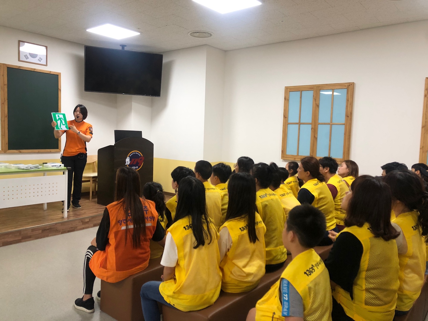 190720 13기가족봉사단안전체험관 (7).jpg