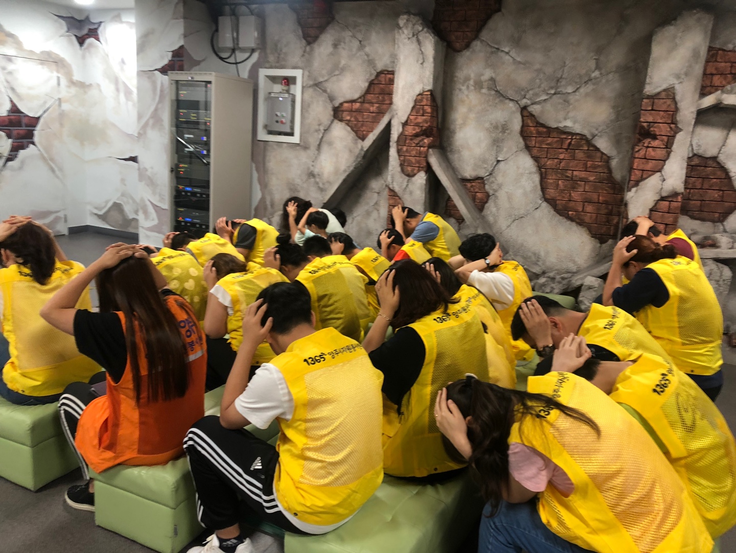 190720 13기가족봉사단안전체험관 (18).jpg