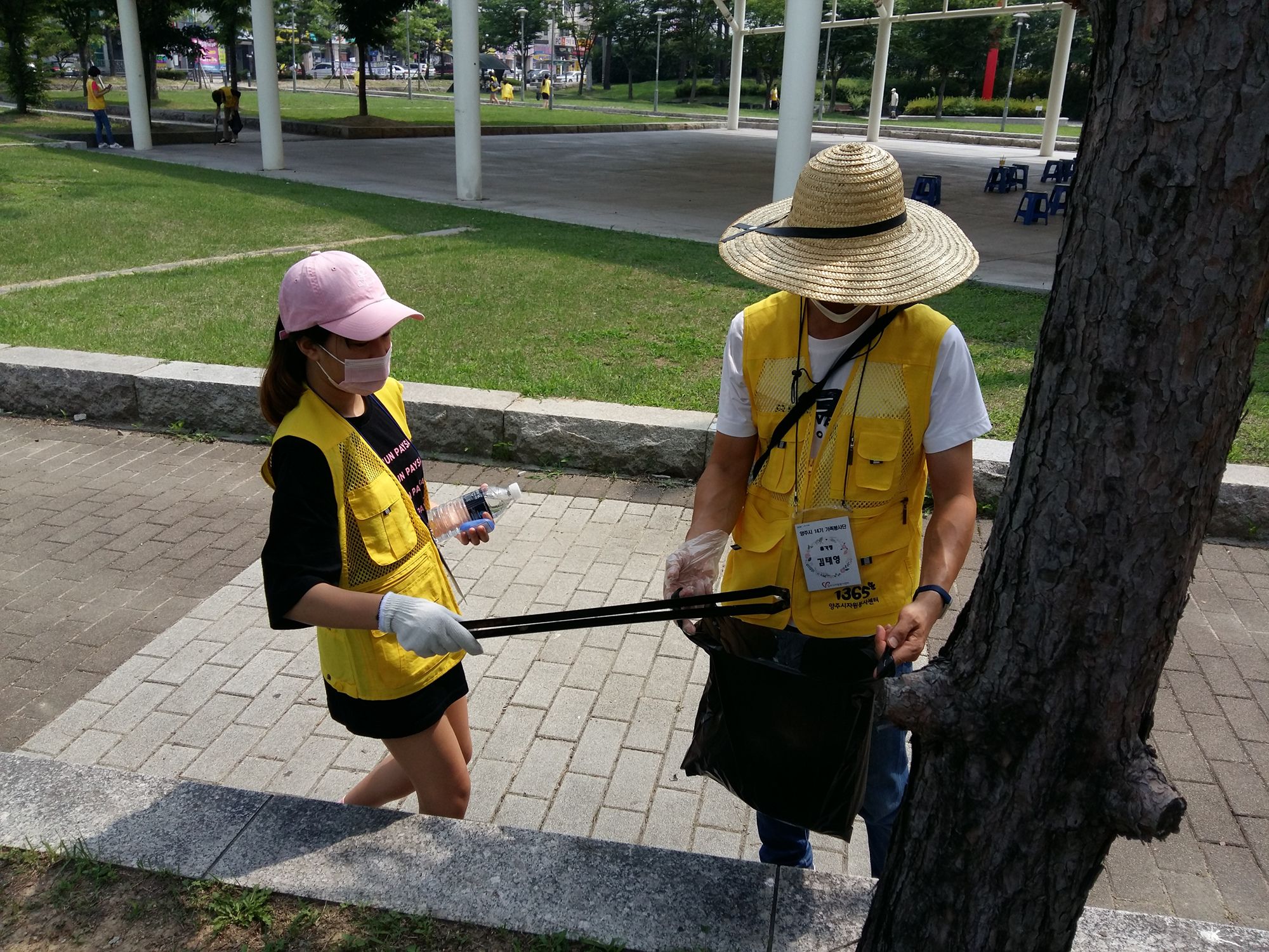 200718 14기가족봉사단덕계공원환경정화활동 (3).jpg