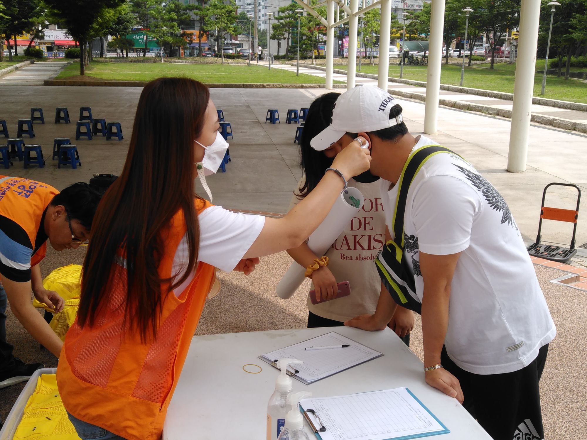 200718 14기가족봉사단덕계공원환경정화활동 (23).jpg