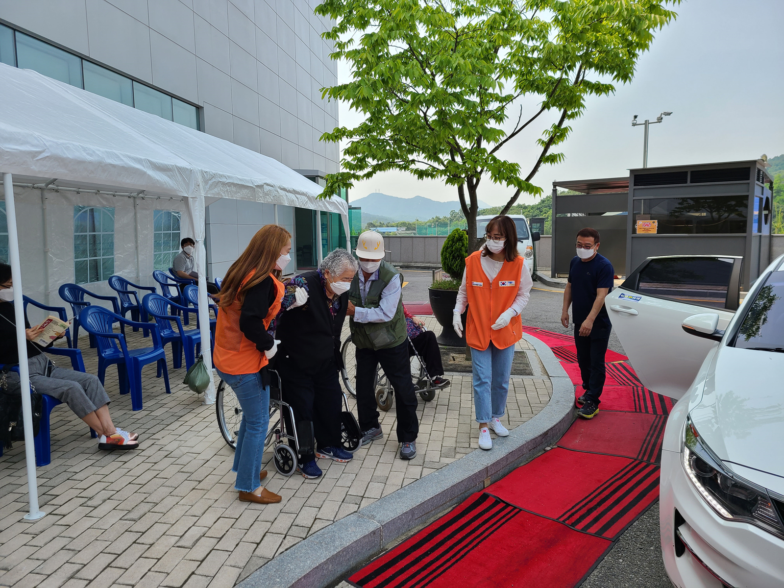 210703 예방접종센터 지원1차종료 (8).jpg