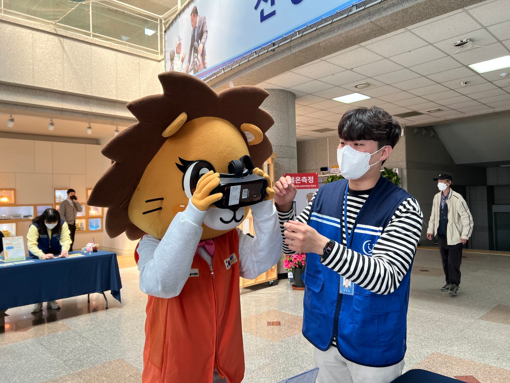 220419 감동이,자봉이와함께해봄 (4).jpg
