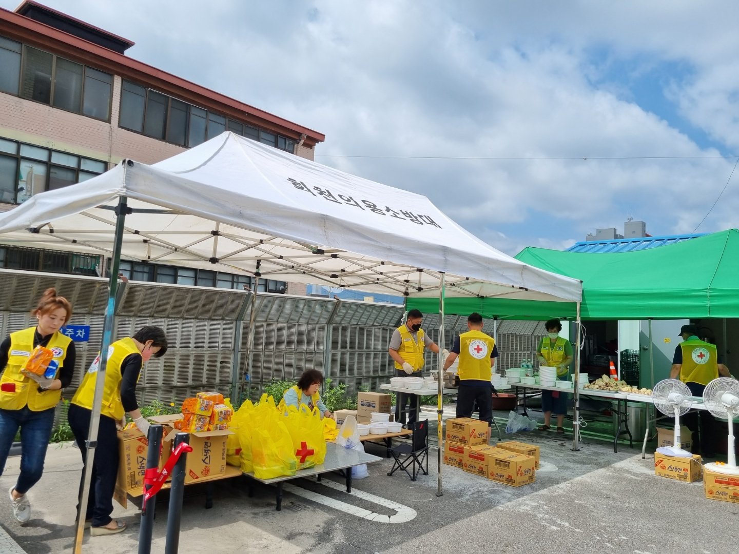 220715 회천1동적십자봉사회-봉사스케치 (1).jpg