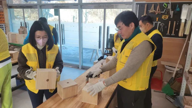 BandiView_BandiView_230204 양주시가족봉사단연합활동-목공체험 (4).jpg