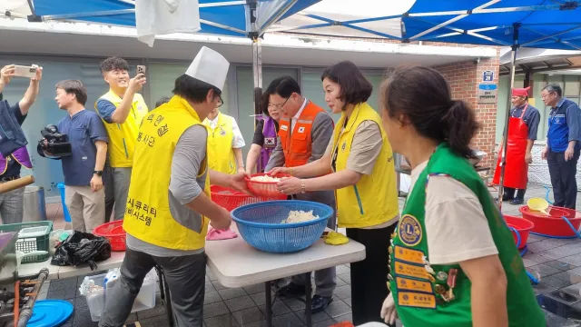 BandiView_BandiView_240729 사랑의 자장면나눔 (3).jpg