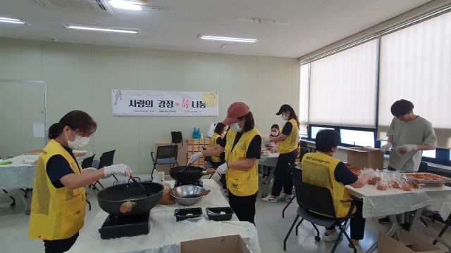 BandiView_BandiView_240909 온기나눔캠페인 명절음식만들기 (4).jpg