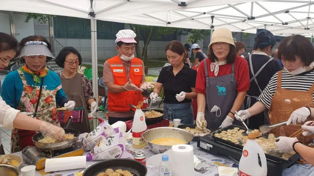 BandiView_BandiView_240910 양주시사랑애이심전심명절음식나눔 (1).jpg