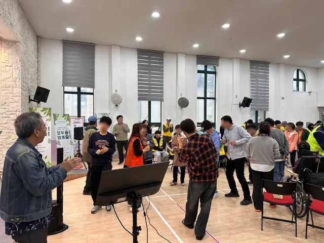 BandiView_BandiView_250419 17기 가족봉사단 (3).jpg