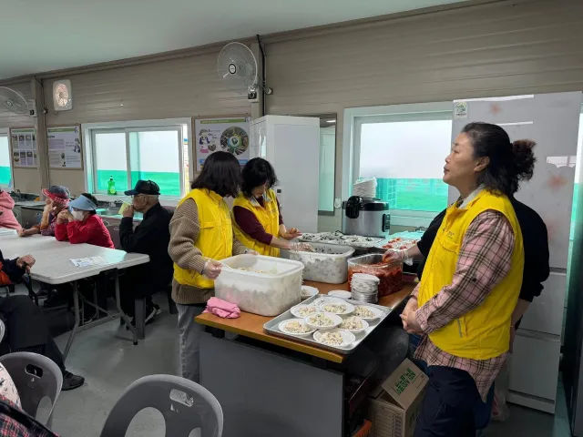 BandiView_BandiView_250510 회천2동 효잔치 (8).jpg